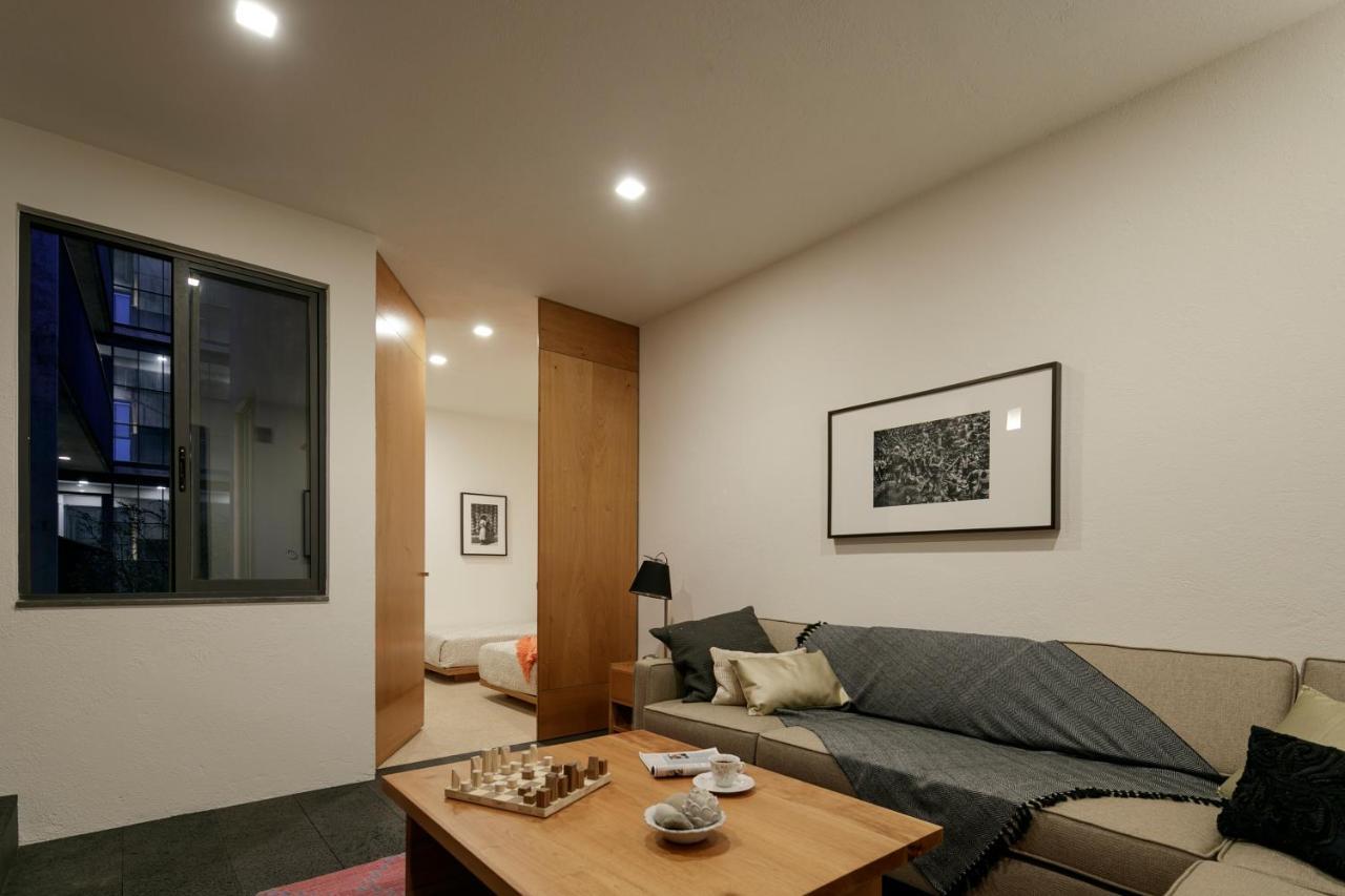Suites Everness 과달라하라 외부 사진